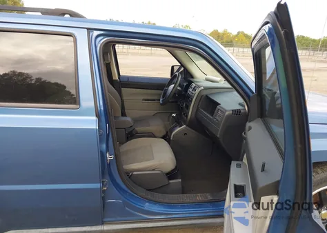 2007 Jeep Patriot Sport z USA, uszkodzony, nr VIN 1J8FF28W77D396131